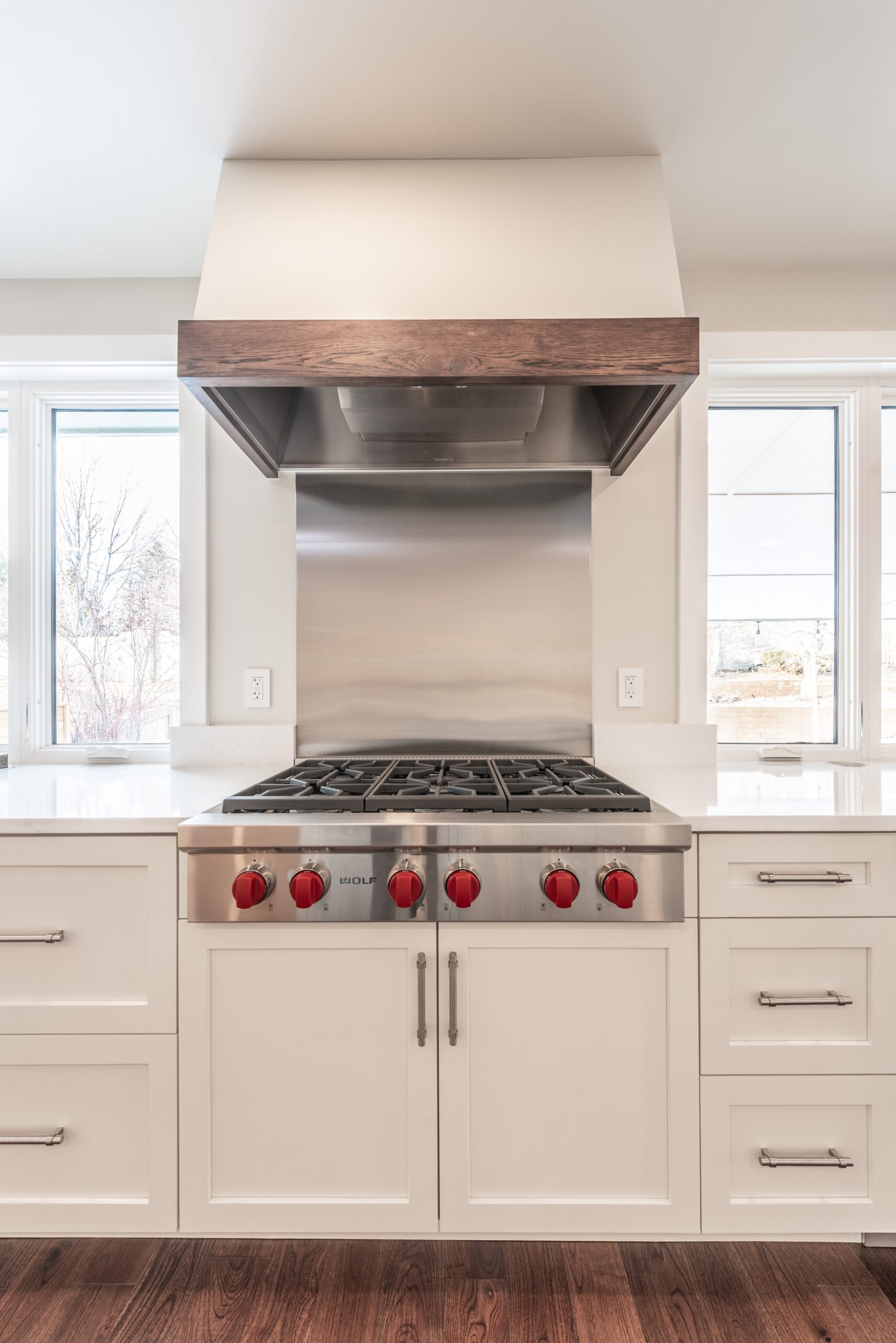 Denver residential photographer, kitchen stove and cabinets