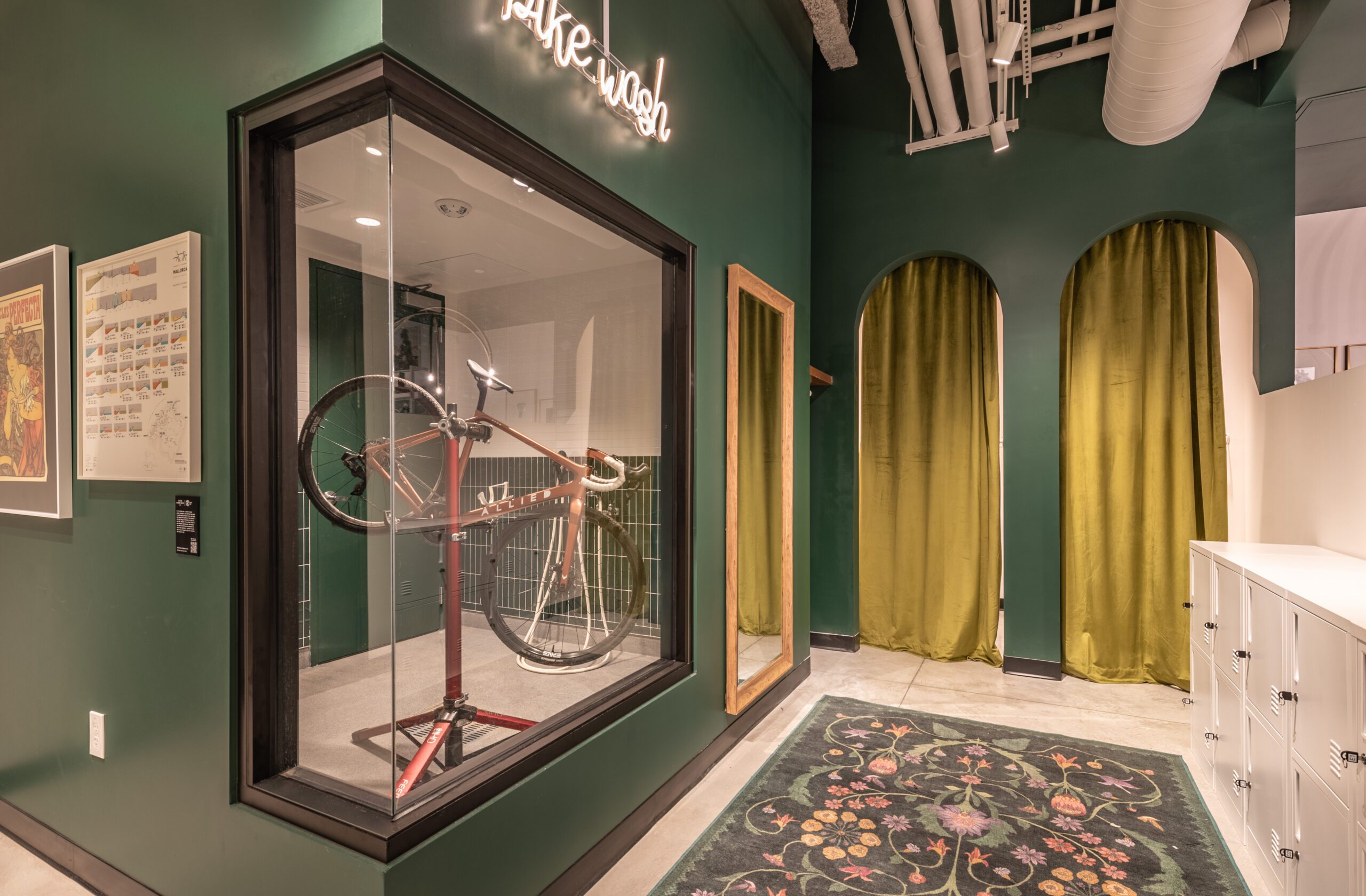 Velospa at Cassiopeia bike shop, commercial interior photography